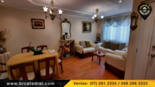 Villa Casa de Venta en Cuenca Ecuador sector Mall Racar