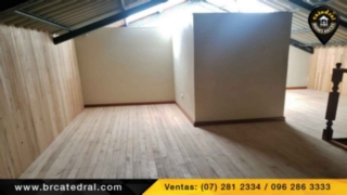 Villa Casa de Venta en Cuenca Ecuador sector Racar - Cerezos