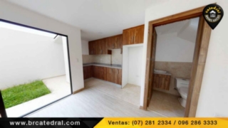 Villa Casa de Venta en Cuenca Ecuador sector Ochoa Leon