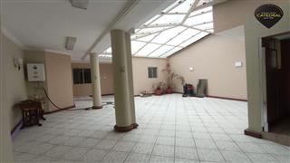 Villa Casa de Venta en Cuenca Ecuador sector Tres Puentes