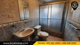 Villa Casa de Venta en Cuenca Ecuador sector Vía a baños 