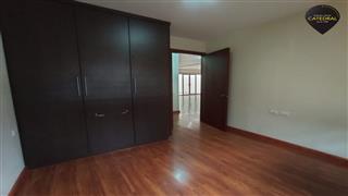 Departamento de Alquiler en Cuenca Ecuador sector Av. 12 de Octubre