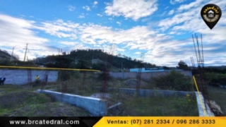 Sitio de Venta en Cuenca Ecuador sector Descanso - Autopista