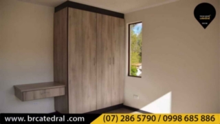 Villa Casa de Venta en Cuenca Ecuador sector Rio Amarillo - Crédito VIP