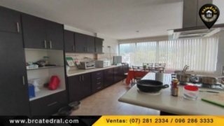 Villa Casa de Venta en Cuenca Ecuador sector Av. Ricardo Duran