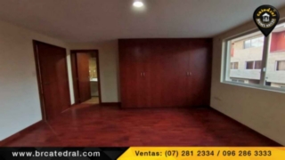 Villa Casa de Venta en Cuenca Ecuador sector Av. Pichincha - Unidad Nacional