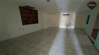 Villa Casa de Venta en Cuenca Ecuador sector San Joaquin - Medio Ejido