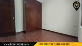 Villa Casa de Venta en Cuenca Ecuador sector Av. 12 de Octubre