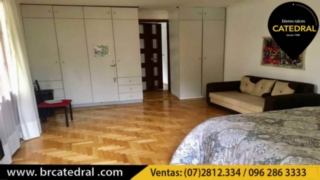 Villa Casa de Venta en Cuenca Ecuador sector CREA