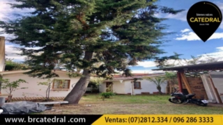 Villa Casa de Venta en Cuenca Ecuador sector CREA