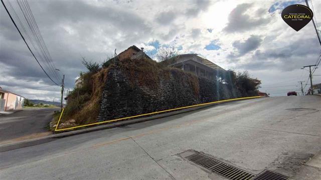 Sitio Solar Terreno de Venta en Cuenca Ecuador sector Paseo de los Cañaris