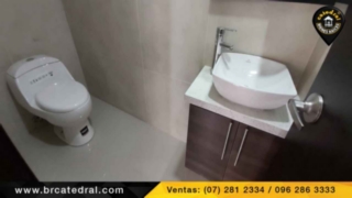 Villa Casa de Venta en Cuenca Ecuador sector Av. Ricardo Duran 