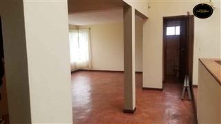 Villa Casa de Venta en Cuenca Ecuador sector Via. Monay Baguanchi Paccha