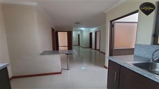 Departamento de Alquiler en Cuenca Ecuador sector Av. 12 de Octubre