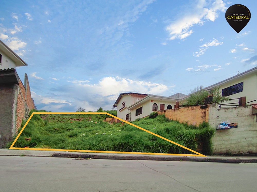 Sitio Solar Terreno de Venta en Cuenca Ecuador sector Camino a Racar