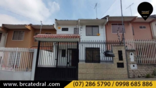 Villa Casa de Venta en Cuenca Ecuador sector Mutualista Azuay II 