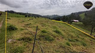 Terreno de Venta en Cuenca Ecuador sector Tarqui - Sector Manzano Pamba