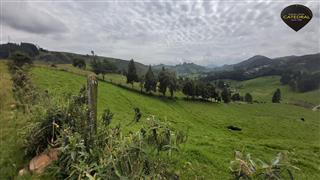 Terreno de Venta en Cuenca Ecuador sector Tarqui - Sector Manzano Pamba