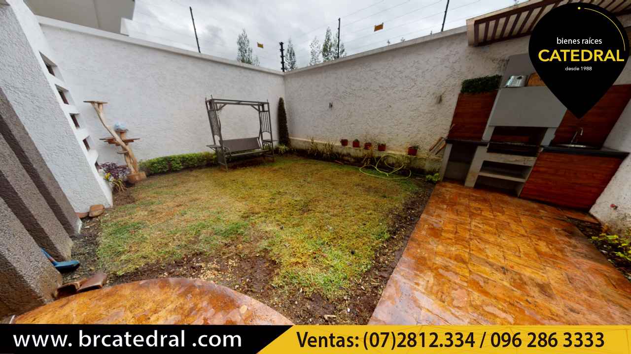 Villa/Casa/Edificio de Venta en Cuenca Ecuador sector Challuabamba