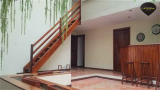 Villa Casa de Alquiler en Cuenca Ecuador sector Via. Monay Baguanchi Paccha