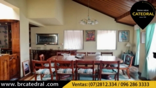 Villa Casa de Venta en Cuenca Ecuador sector ECU 911- Av. 10 agosto