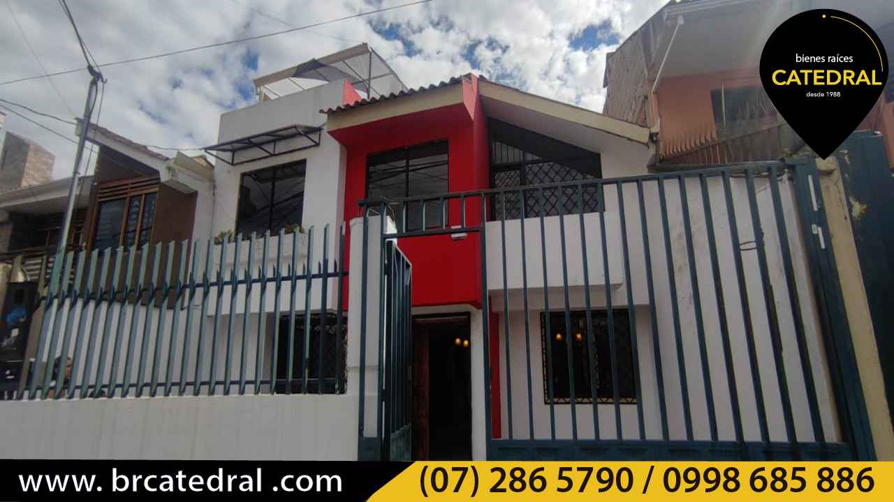 Villa Casa de Alquiler en Cuenca Ecuador sector Remigio Crespo