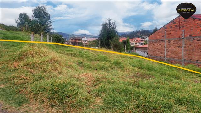 Sitio Solar Terreno de Venta en Cuenca Ecuador sector Colegio Borja