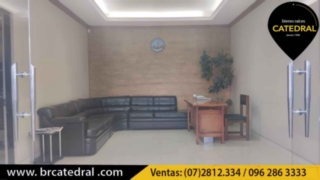 Villa Casa de Venta en Cuenca Ecuador sector Av. España 