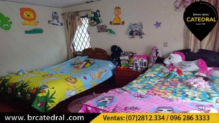 Villa Casa de Venta en Cuenca Ecuador sector Colegio Borja