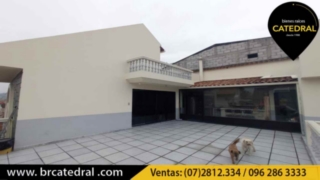 Villa Casa de Venta en Cuenca Ecuador sector Colegio Borja