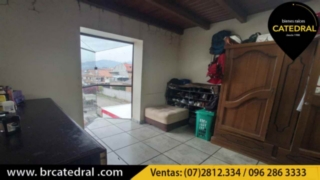 Villa Casa de Venta en Cuenca Ecuador sector Colegio Borja