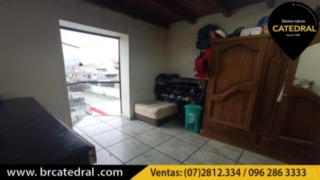 Villa Casa de Venta en Cuenca Ecuador sector Colegio Borja