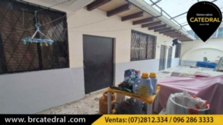 Villa Casa de Venta en Cuenca Ecuador sector Colegio Borja