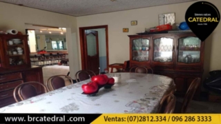 Villa Casa de Venta en Cuenca Ecuador sector Colegio Borja