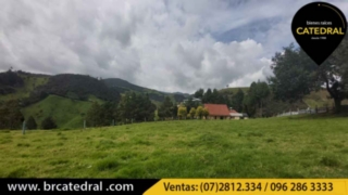 Quinta de Venta en Cuenca Ecuador sector Tarqui -  Manzano Pamba