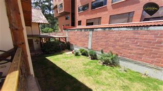 Villa Casa de Venta en Cuenca Ecuador sector Cdla. Los ingenieros 
