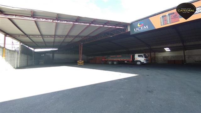 Nave Industrial de Venta en Cuenca Ecuador sector Parque industrial