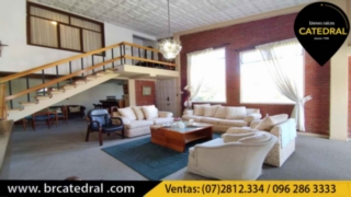 Villa Casa de Venta en Azogues Ecuador sector Av. 24 de mayo