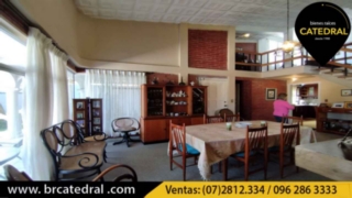 Villa Casa de Venta en Azogues Ecuador sector Av. 24 de mayo