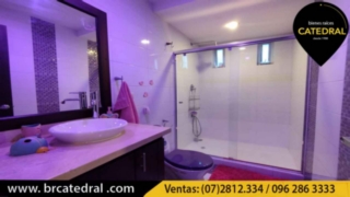 Villa Casa de Venta en Cuenca Ecuador sector Empresa Eléctrica 