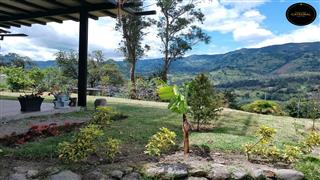 Villa Casa de Venta en Cuenca Ecuador sector Giron