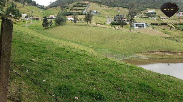 Sitio Solar Terreno de Venta en Cuenca Ecuador sector Tarqui - Zhucay