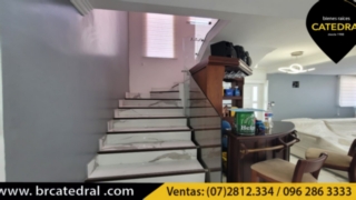 Villa Casa de Venta en Cuenca Ecuador sector Av. 12 de Abril