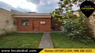 Villa Casa de Venta en Cuenca Ecuador sector Remigio Crespo- calle Matovelle