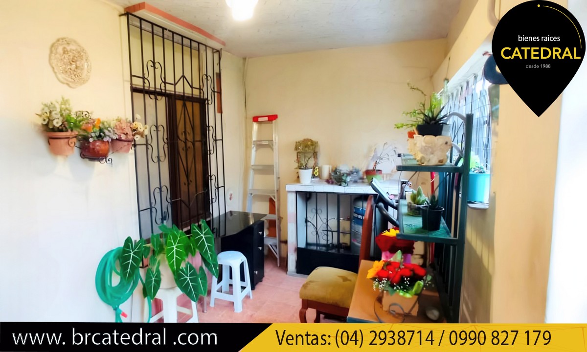 Villa/Casa/Edificio de Venta en Cuenca Ecuador sector Sur - La Pradera