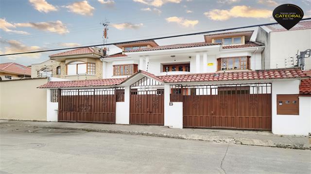 Villa Casa de Venta en Cuenca Ecuador sector Misicata