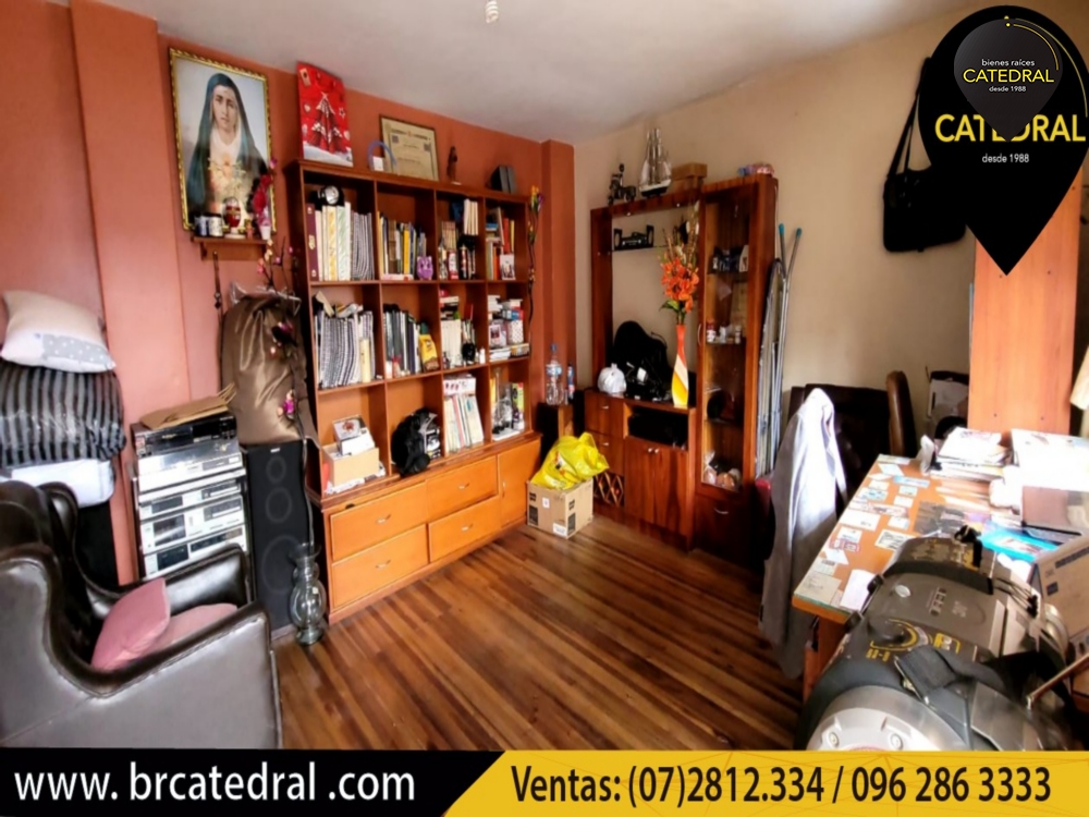 Villa Casa de Venta en Cuenca Ecuador sector Manuel Vega
