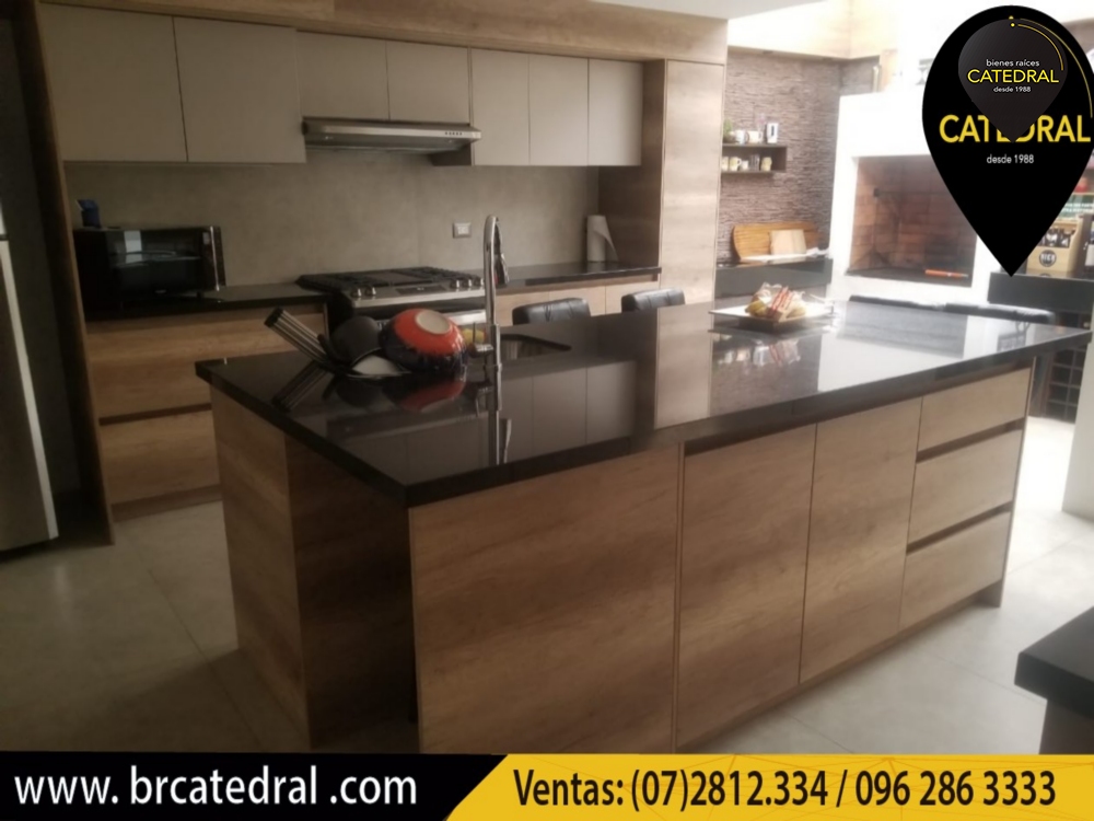 Villa Casa de Venta en Cuenca Ecuador sector Av. Primero de Mayo