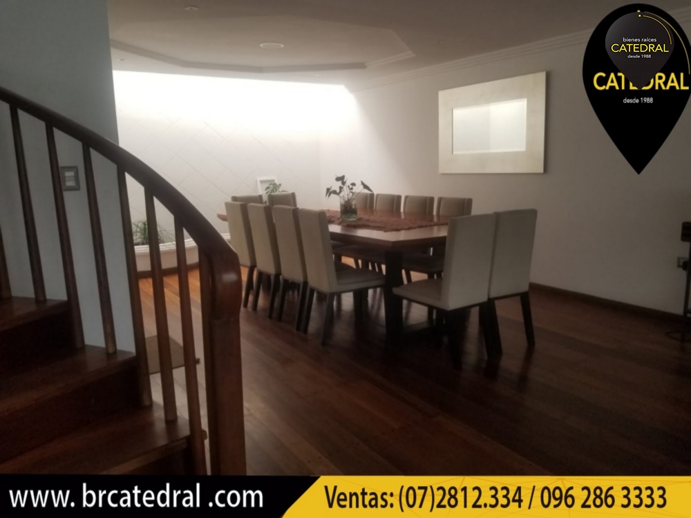 Villa Casa de Venta en Cuenca Ecuador sector Av. Primero de Mayo