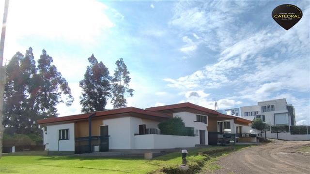 Sitio Solar Terreno de Venta en Cuenca Ecuador sector Challuabamba